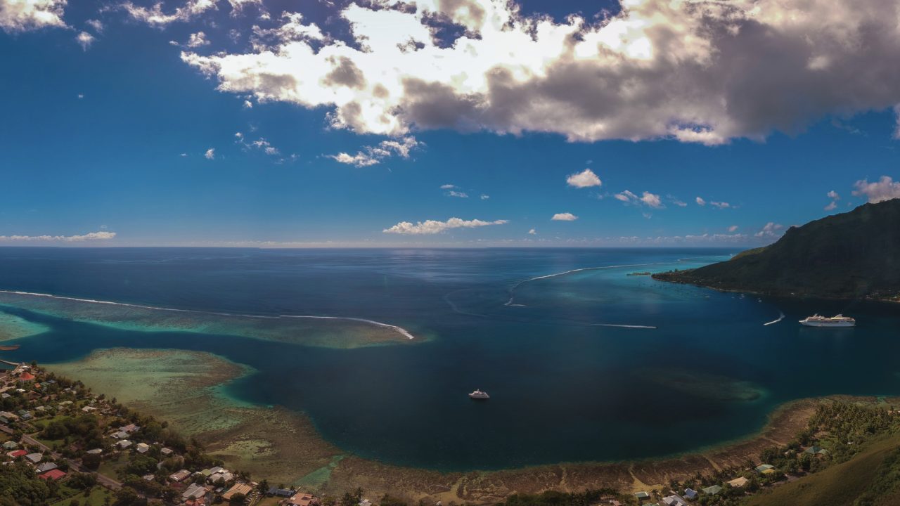 Vue depuis la Montagne Magique à Moorea
