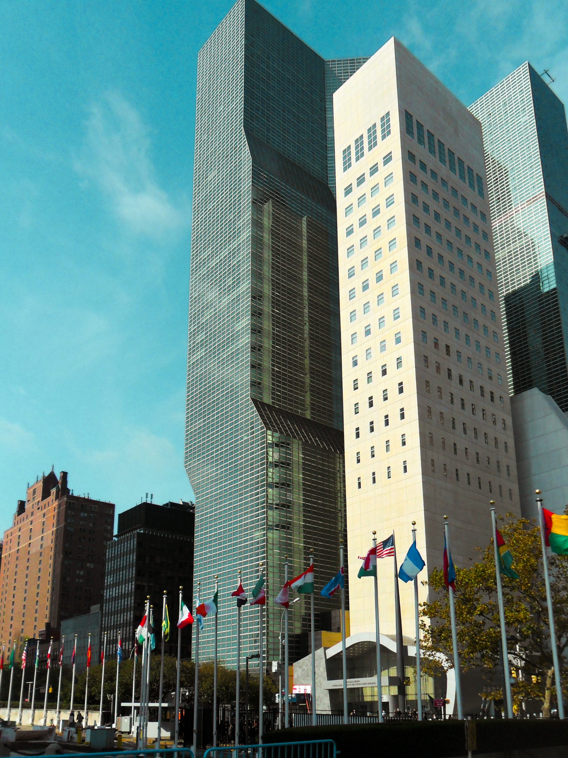 NYC-Millenium Plaza