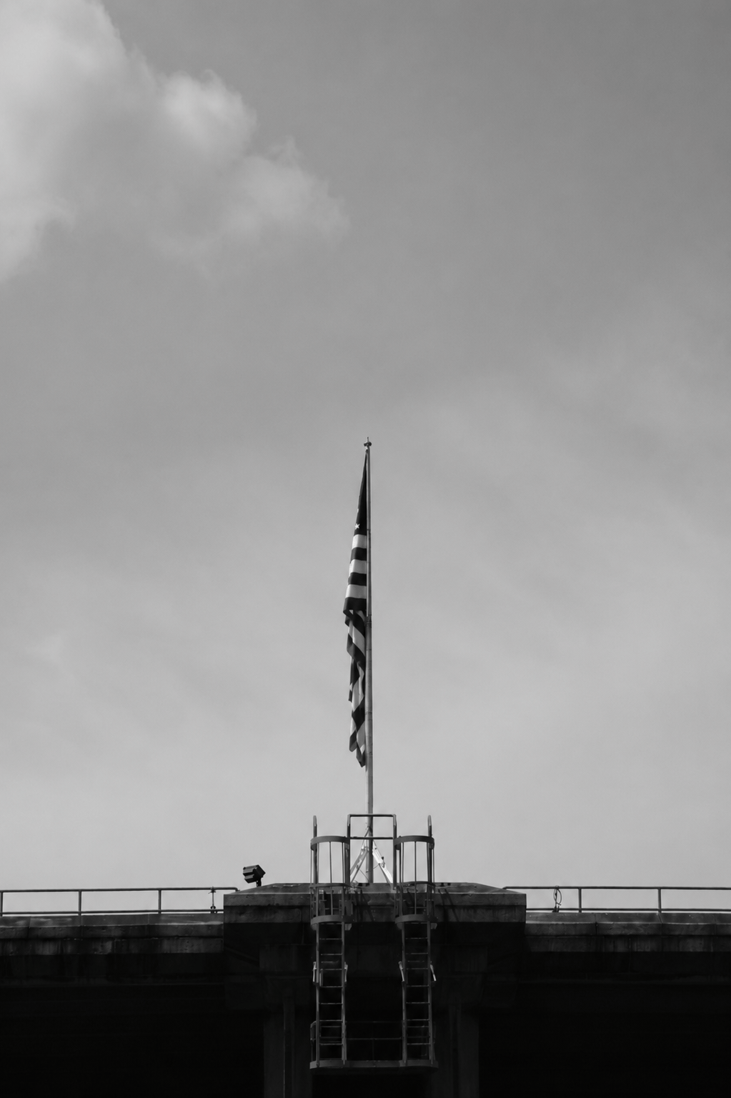 NYC-brooklyn bridge-flag USA