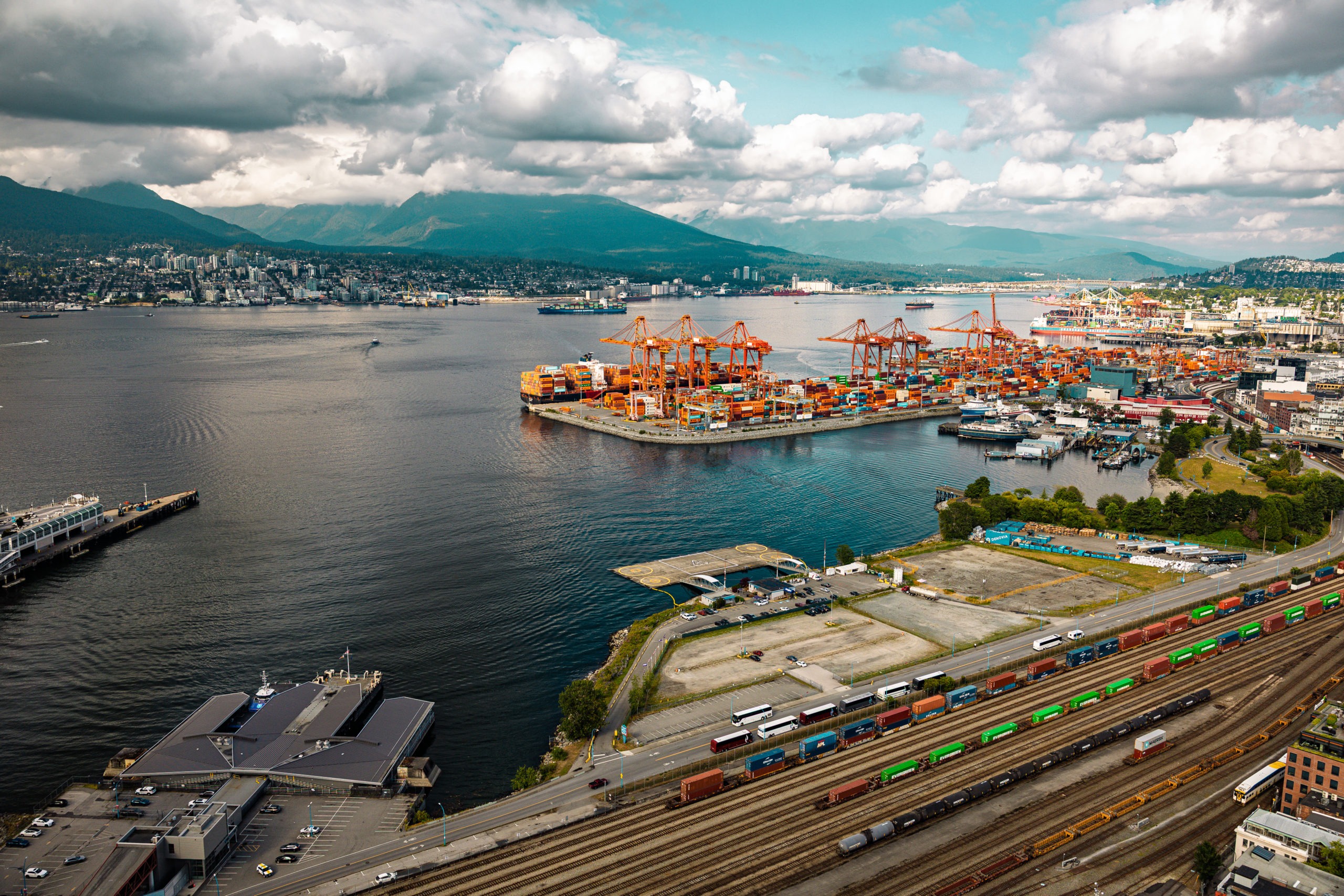 Vancouver-Lokk out view